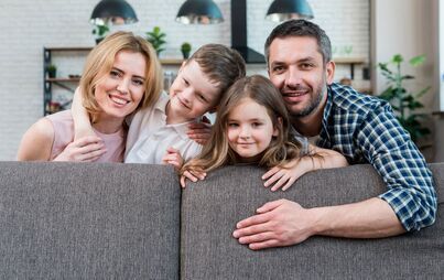 Zdjęcie do Ruszył nab&oacute;r wniosk&oacute;w w programie &bdquo;Rodzina 800+&rdquo; na nowy okres świadczeniowy